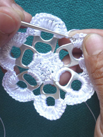 How To Crochet A Pull Tab Flower