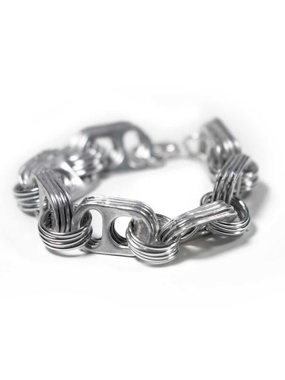 alt="soda tab bracelet recycled aluminum bracelet - escama studio"