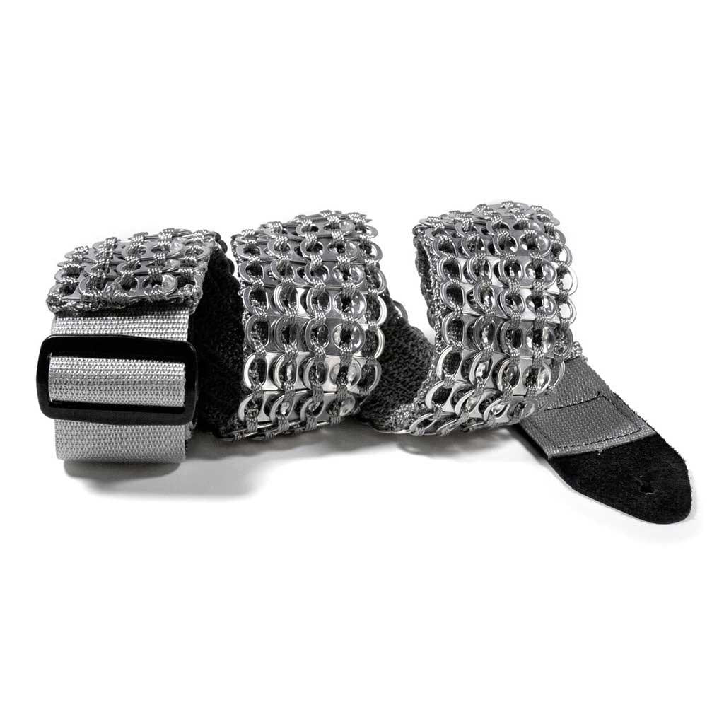 alt="cool guitar strap silver heavy metal chainmail by Escama Studio"