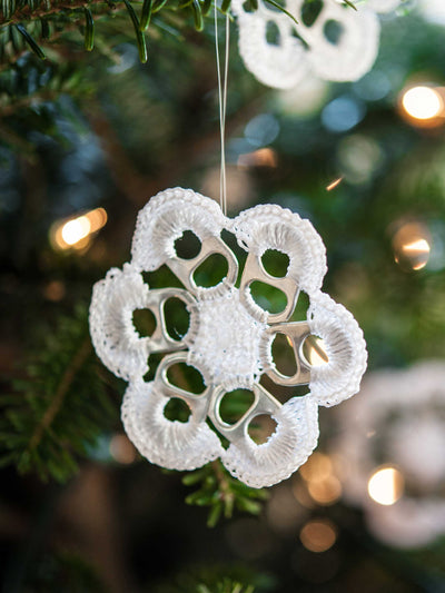 alt=upcycled christmas ornament made from can tabs - escama studio"